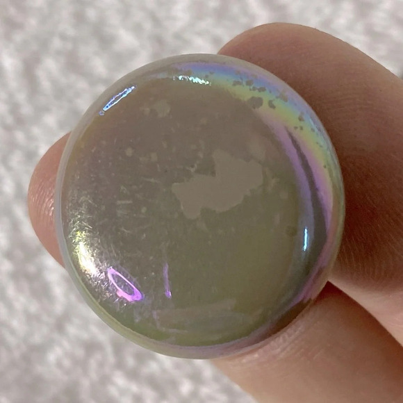 Vintage  Taupe Plastic Circle W Iridescent Coating Clip On Earrings - Picture 4 of 10